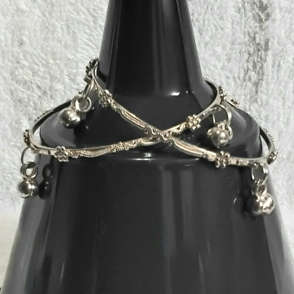 3/$25 Pair of 7" Beautiful Dangle Metal Bracelets Quality Costume Jewelry!!